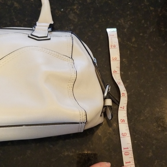 Purse - Picture 6 of 7